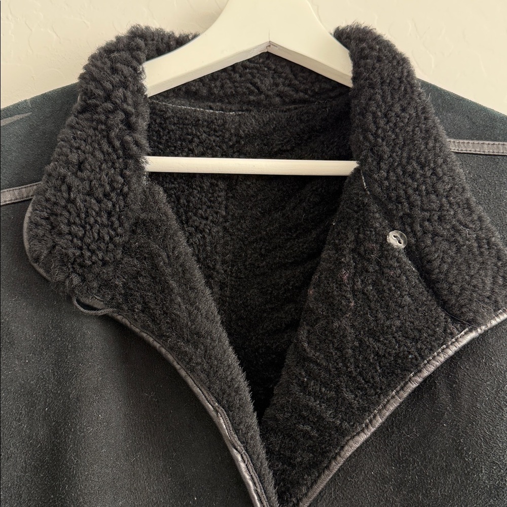native american shearling coat black Sz M/L - Picture 3 of 10